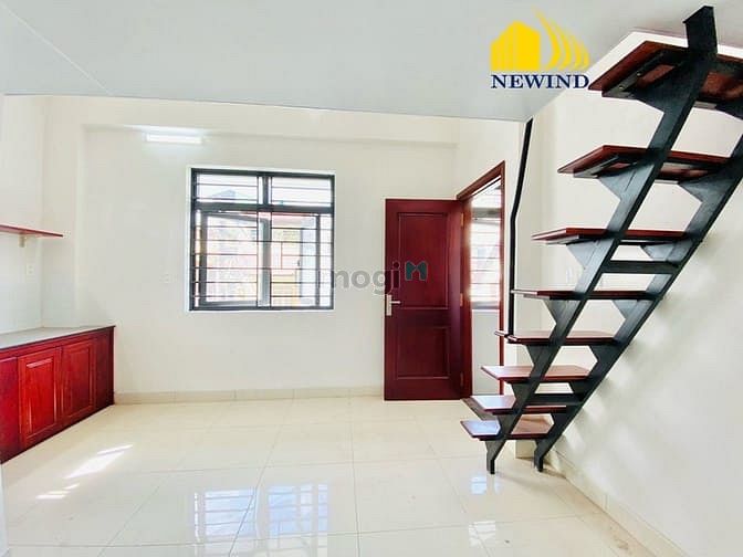 Hình ảnh Sắp Trống Phòng Gác Y Hình, Giá 5tr5, Có Hầm Xe Rộng, Thang Máy
