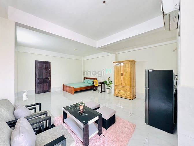 Hình ảnh Căn Hộ Ban Công 35M2 ĐƯỜNG CỘNG HÒA , 5P ĐI SÂN BAY