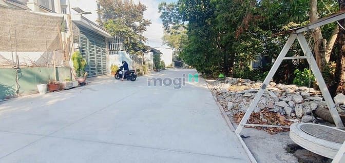 Hình ảnh Đất VIP góc 2 mặt tiền HXH 8m,105m thổ cư, gần Cao Đẳng Điện Lực, Q.12