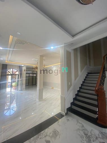 Hình ảnh Biệt Thự căn Gốc 10x 20m, đường số 19,Khu Tên Lửa, giá 45 tỷ