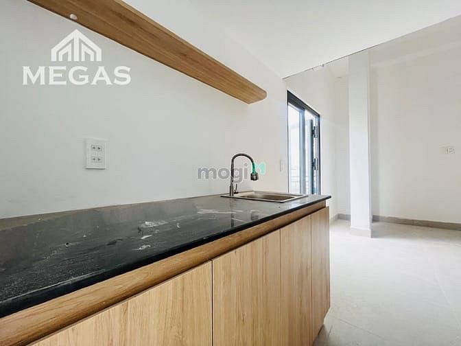 Hình ảnh Duplex Full NT - Ban Công Không giới hạn người ở ngay Đầm Sen
