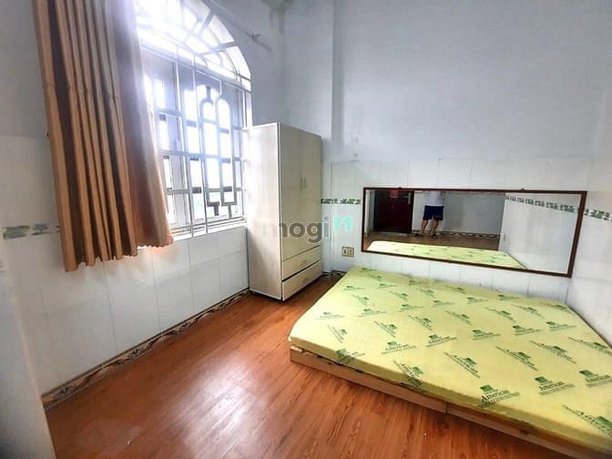 Hình ảnh Studio Full Nội Thất-Cửa Sổ Ở Lê Thị Nho Gần CVPM QTrung