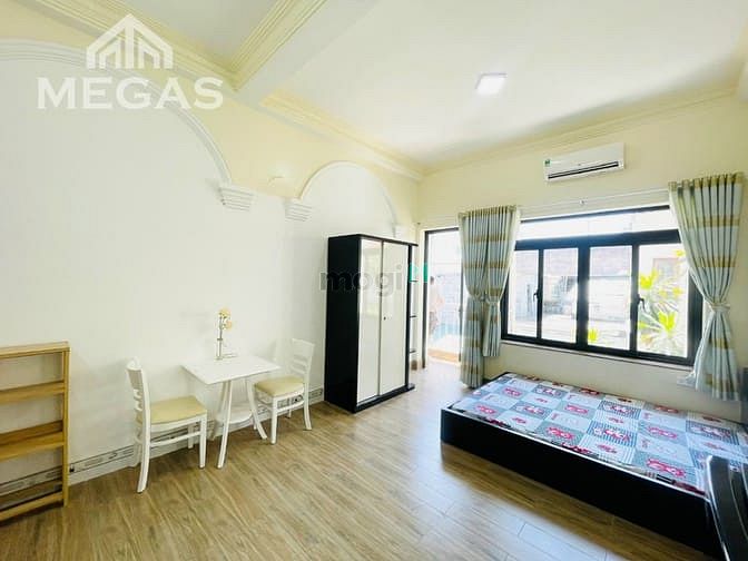 Hình ảnh CHDV Full nội thất - Bancol siêu thoáng ngay ĐH UEH