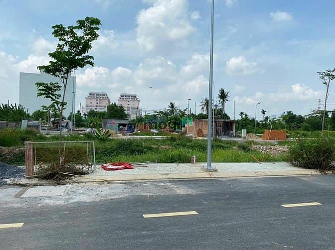 Hình ảnh Mở bán 10 nền đất trong KDC Bình Hưng ,BChanh Sổ Hồng Riêng CC Ngay