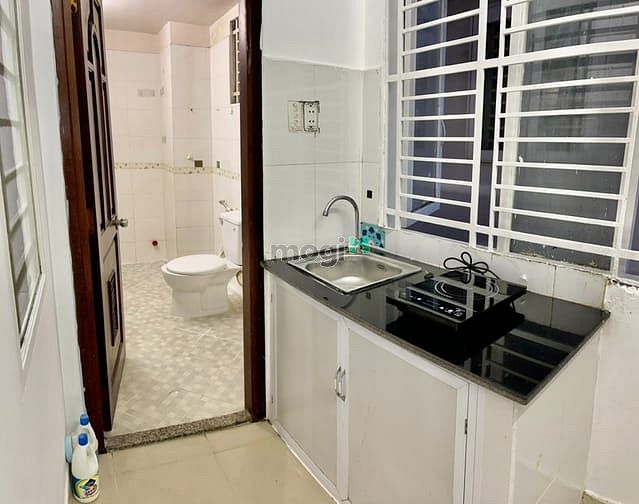 Hình ảnh (*Hình thật giá thật*) Studio full nội thất ngay CMT8
