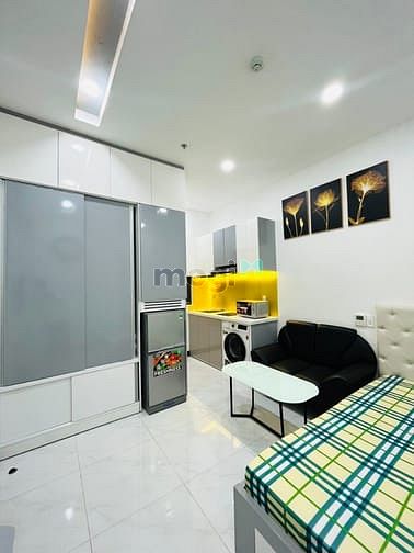 Hình ảnh 1 cái studio full nội thất, gần Lotte hầu như không ai để í