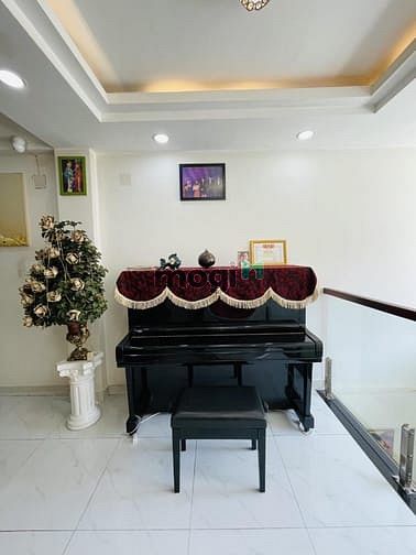 Hình ảnh Vị trí cực VIP Q10- hẻm xe hơi 1 trục, 4PN