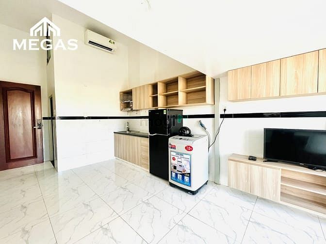 Hình ảnh Duplex Full Nội Thất - Ban Công -Cửa Sổ Gần CVPM Quang Trung