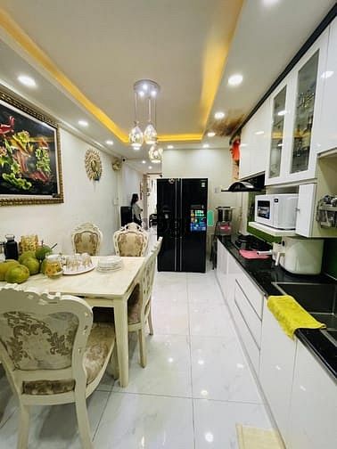Hình ảnh Vị trí cực VIP Q10- hẻm xe hơi 1 trục, 4PN
