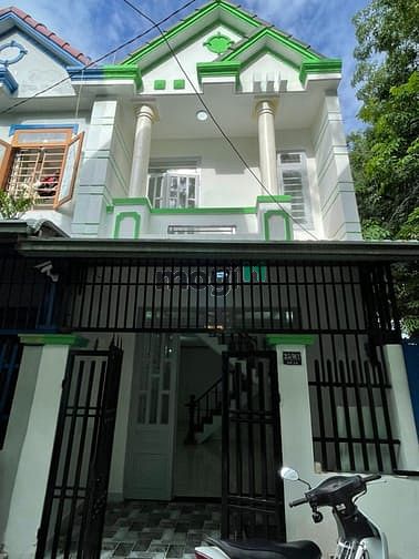 Hình ảnh Cần Bán Nhà 1 Trệt 1 Lầu, Gần Ngã 4 Miếu Ông Cù Bình Chuẩn, Thuân An