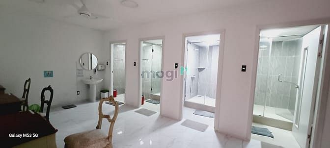 Hình ảnh cho thuê nhà 4 căn liền làm spa , phòng khám , bệnh viện, PMH,Q7