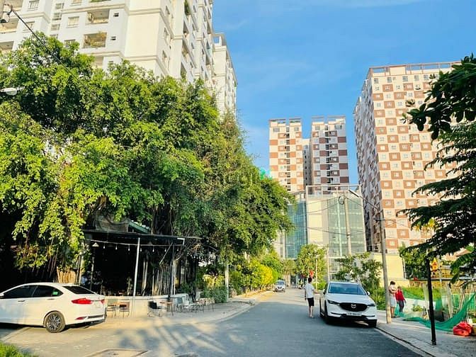 Hình ảnh Bán lô đất ngay chân chung cư Đạt Gia - Đường Cây Keo, Tam Phú 6,8 tỷ