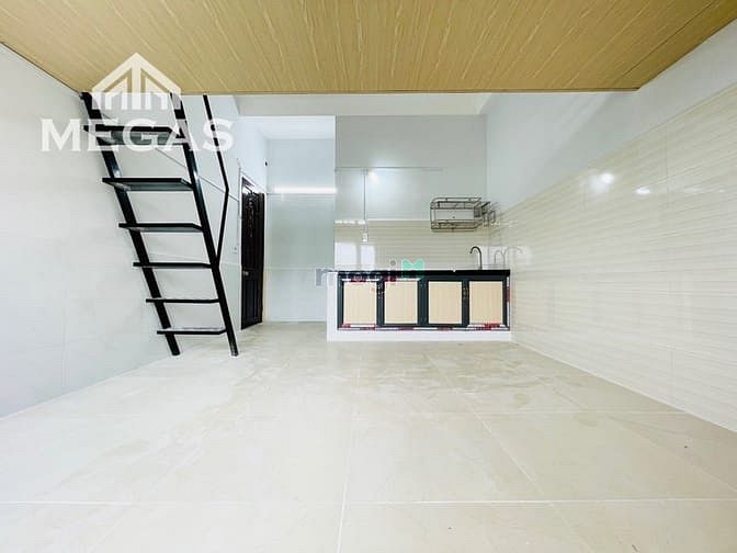 Hình ảnh Phòng trọ Mới Xây Có Gác + Máy Lạnh + Thang Máy