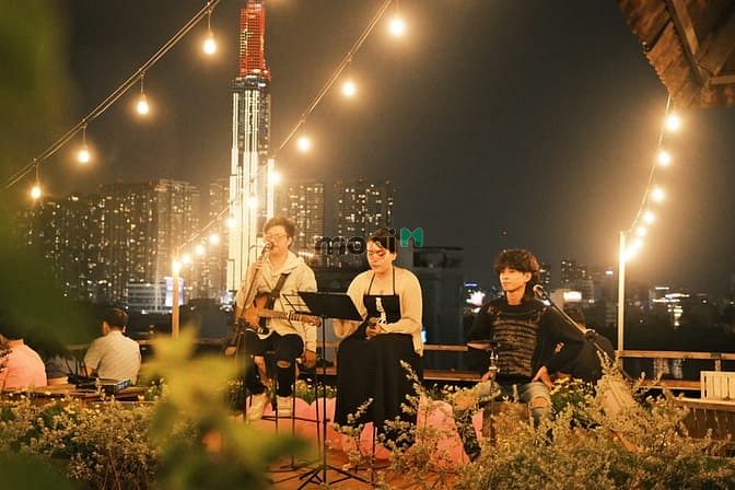 Hình ảnh Sang nhượng quán cafe Rooftop view trọn Landmark 81
