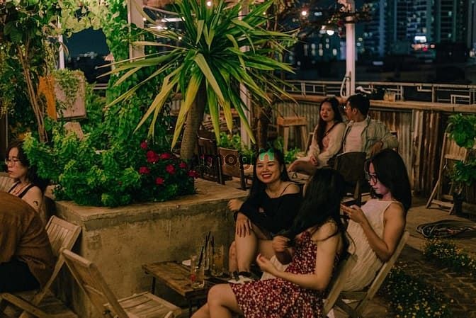 Hình ảnh Sang nhượng quán cafe Rooftop view trọn Landmark 81