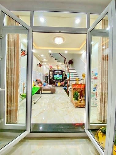 Hình ảnh TIN THẬT:Nhà ngay Đại lộ 3 Đỗ Xuân Hợp,3tầng,4x20, Phước Bình,Quận 9