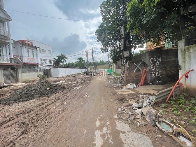 Hình ảnh Bán đất phúc lợi, diện tích rộng, gần đường lớn, mặt tiền đẹp