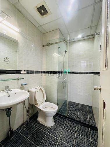 Hình ảnh Cho thuê Hà đô NVC 94m,3pn2wc fnt nhà đẹp mới