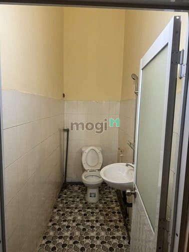 Hình ảnh Cho thuê nhà mặt tiền đường Đất Mới, bình trị đông
