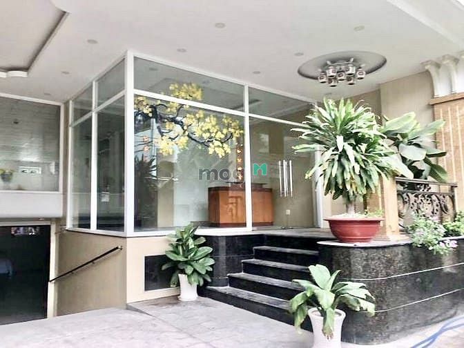 Hình ảnh Cho thuê Toà nhà mặt tiền đường Nguyễn Trọng Tuyển - DTSD 700m2