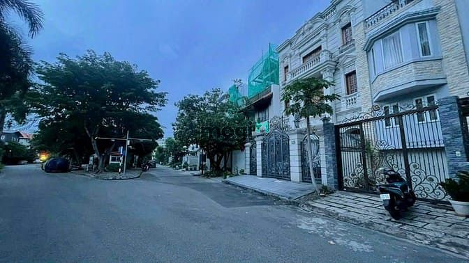 Hình ảnh bán biệt thự Nam Thông 2, Phú Mỹ Hưng ,Q7