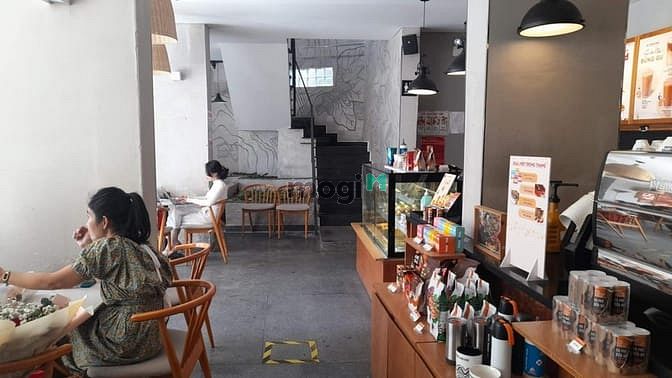 Hình ảnh Cho thuê MT ngang 15m đ.Rạch Bùng Binh-quận 3