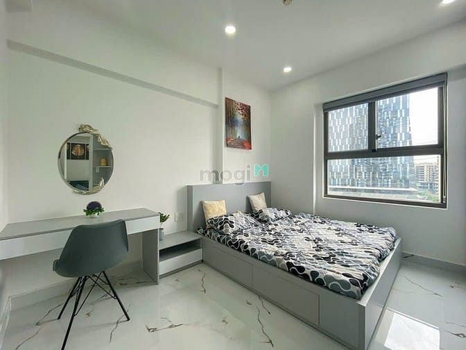 Hình ảnh Cần bán CH Saigon South, 2PN, Có Nội thất, Ô xe hơi Giá 3.95 tỷ.