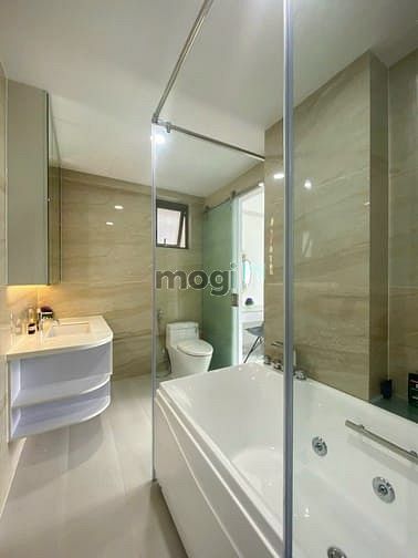Hình ảnh Cần bán CH Saigon South, 2PN, Có Nội thất, Ô xe hơi Giá 3.95 tỷ.