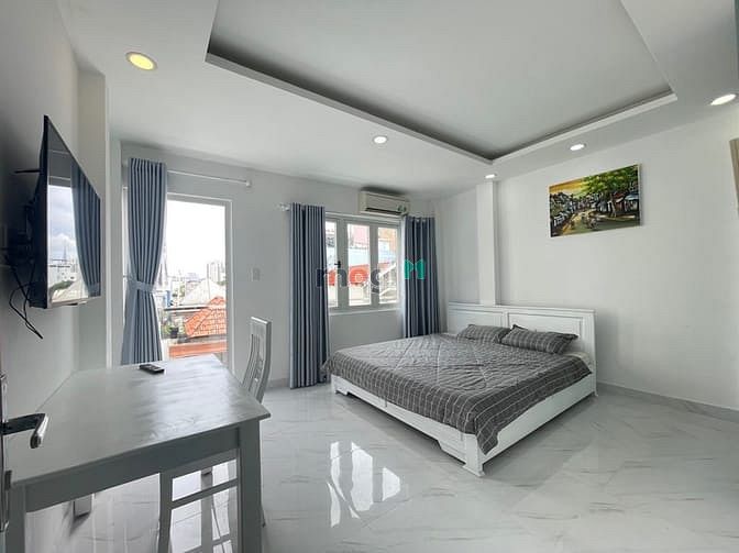 Hình ảnh Trống lại phòng ban công gần hồ Con Rùa quận 3