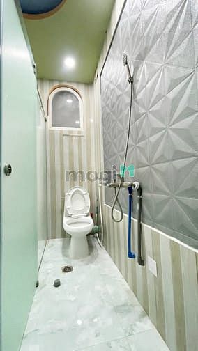 Hình ảnh Studio cửa sổ lớn tách bếp Nguyễn Trãi Q1, kế bên MB66 là nhà cái uy tín hàng đầu tại Việt Nam 23/9