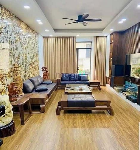 Hình ảnh Bán nhà mặt phố Thái Thịnh Đống Đa 95m2 kinh doanh VIP