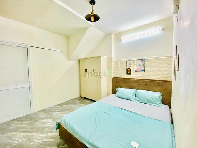 Hình ảnh 1 phòng ngủ dưới trệt - Có sân riêng. Bếp rộng , trống sẵn