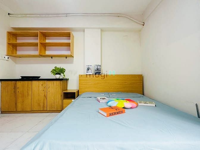 Hình ảnh Phòng Studio FULL Nội Thất - Cửa Sổ Thoáng Mát - Ngay Cộng Hòa