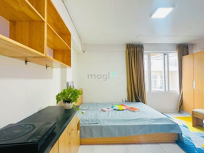 Hình ảnh Phòng Studio FULL Nội Thất - Cửa Sổ Thoáng Mát - Ngay Cộng Hòa