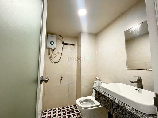 Hình ảnh ✅ Duplex Sân Vườn, ngay Đại Học Hutech, giá chỉ 6tr, thang máy, hầm xe