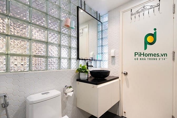 Hình ảnh Gold View Bến Vân Đồn cho thuê  2PN, 1WC 18tr