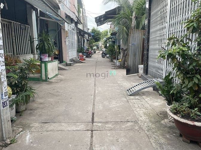 Hình ảnh Bán nhà HXH đường Liên khu 4-5, Bình Tân