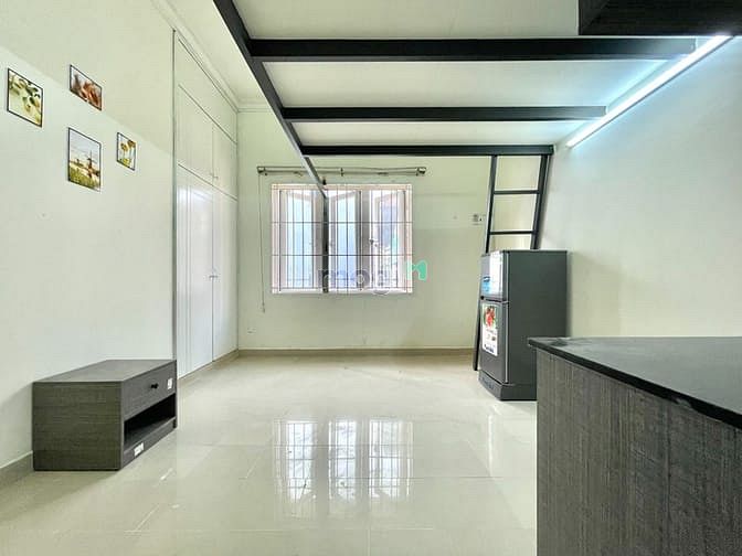 Hình ảnh Cho thuê phòng có gác 35m2 ở D5, gần ĐH FTU, UEF, Hutech