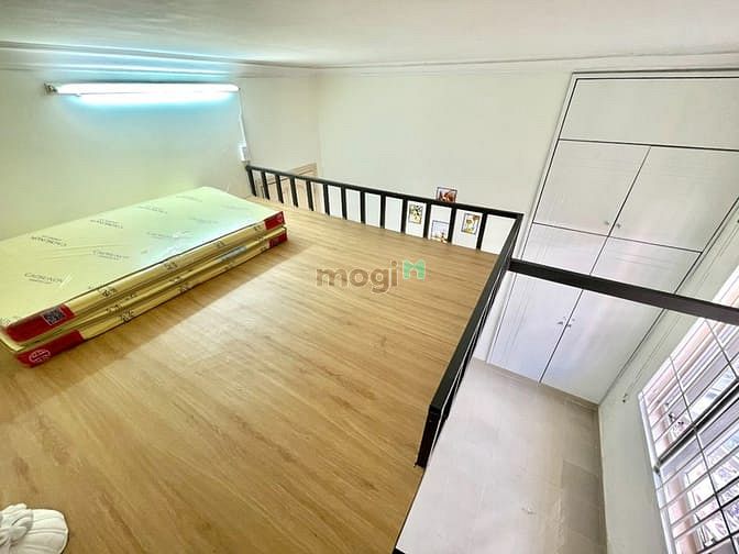Hình ảnh Cho thuê phòng có gác 35m2 ở D5, gần ĐH FTU, UEF, Hutech