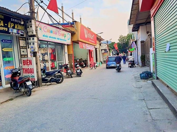 Hình ảnh Giá chỉ 600 tr dt 76 m đường thông rộng 5 m cacgs phó chợ chấu chỉ có