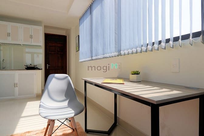 Hình ảnh Trống studio ban công, full nội thất, gần Lotte, TDTU, RMIT