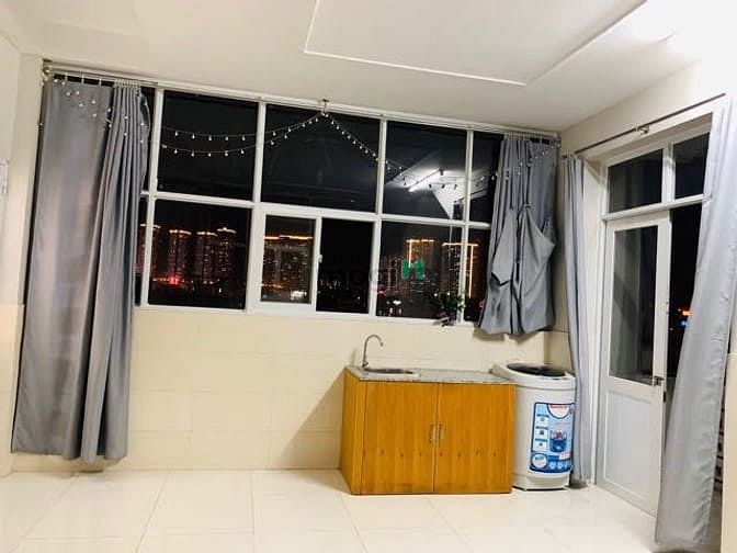 Hình ảnh Trống studio ban công, full nội thất, gần Lotte, TDTU, RMIT
