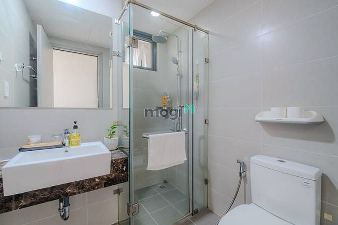 Hình ảnh GoldView Q4 Bến Vân Đồn cho thuê 2PN, 2WC 19tr