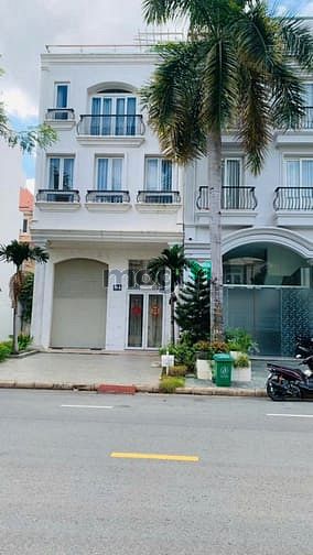Hình ảnh cho thuê nhà đẹp Phú Mỹ Hưng  giá 42tr/Tháng