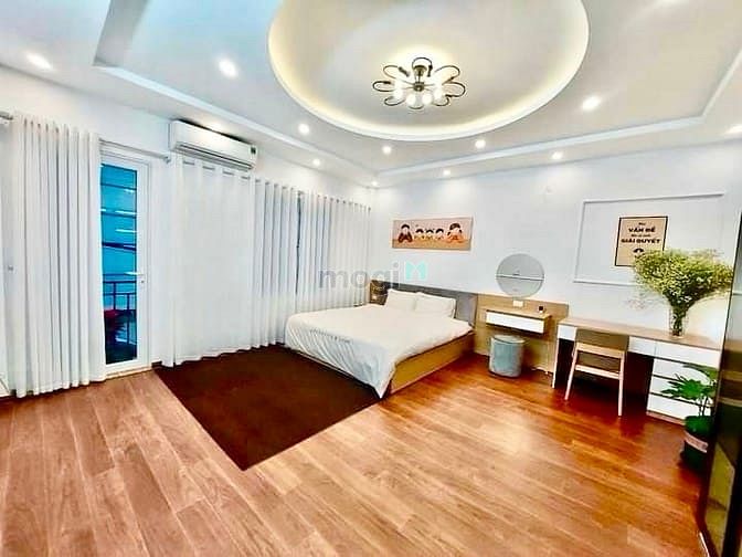 Hình ảnh Bán NHÀ LÔ GÓC Bô Đề 5 tầng-Mt 7m-GARA Ô TÔ -FULL NỘI THẤT-hơn 7 tỷ