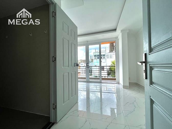 Hình ảnh Tặng 500k Cho Khách Thiện Chí - Căn Hộ Đầy Đủ Nội Thất Ở Phan Văn Hớn