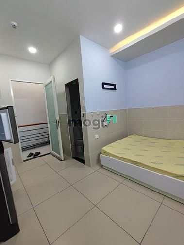 Hình ảnh Cho thuê phòng Yên Thế, P.2, 20m2, đủ nội thất, 4.5tr