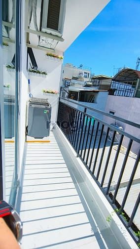 Hình ảnh Trống lại phòng ban công ngập tràn ánh sáng quận 3