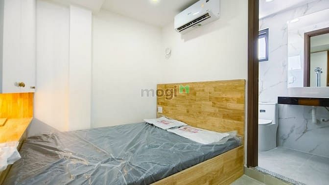 Hình ảnh Trống lại phòng ban công ngập tràn ánh sáng quận 3