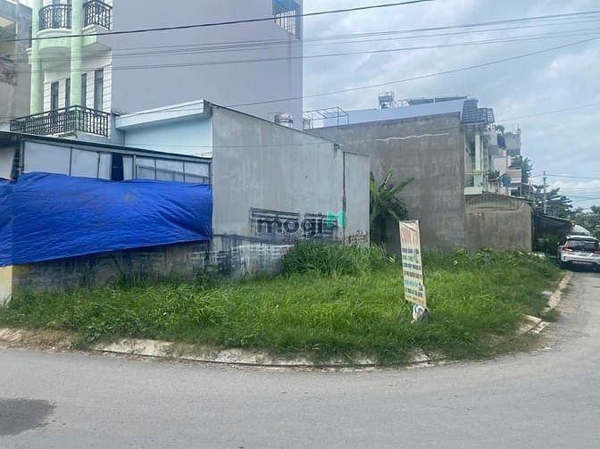 Hình ảnh Bán lô góc hai mặt tiền hẻm 175 đường số 2.PTNPB.Q9